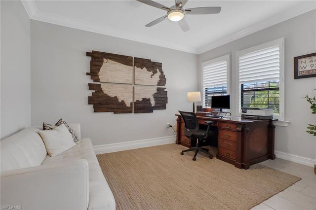 1511 Mockingbird DR, Naples, FL 34120