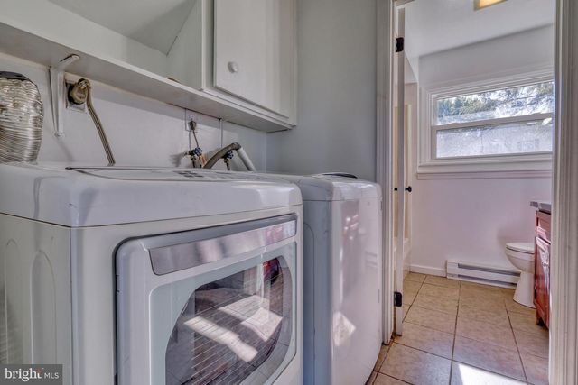 125 RAMBLEWOOD RD, Pennsylvania Furnace, PA 16865