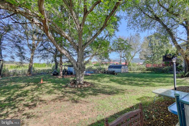 125 RAMBLEWOOD RD, Pennsylvania Furnace, PA 16865