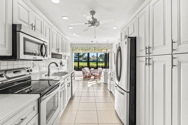 6426 Casabella Lane, Boca Raton, FL 33433