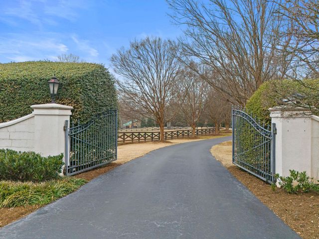 1035 Willis Road, Spartanburg, SC 29301