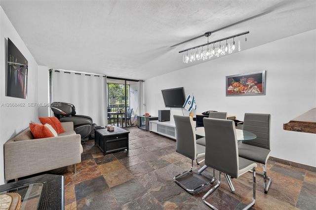 3301 N Country Club Drive 110, Aventura, FL 33180
