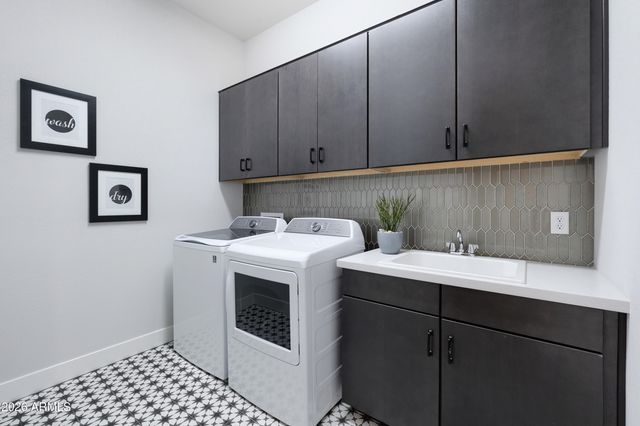 5547 N 191ST Drive, Litchfield Park, AZ 85340