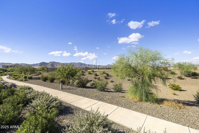 5547 N 191ST Drive, Litchfield Park, AZ 85340