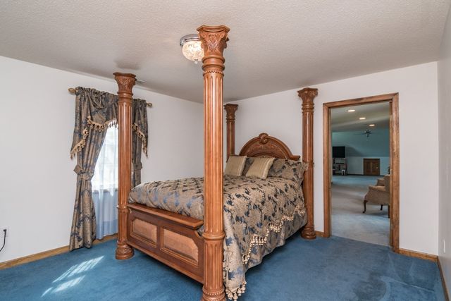 671 South Washington Street, Belchertown, MA 01007