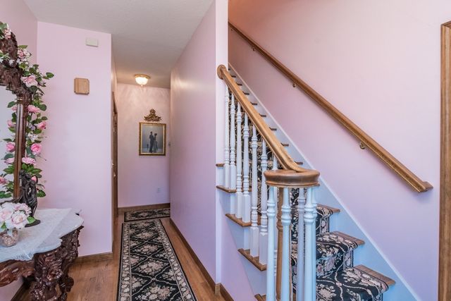 671 South Washington Street, Belchertown, MA 01007