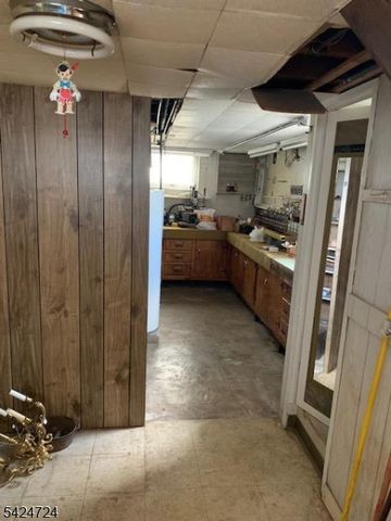 415 Hillside Ave, Clifton City, NJ 07110