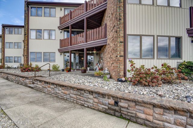 77 E Water Street 5, Toms River, NJ 08753