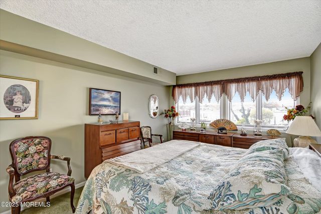 77 E Water Street 5, Toms River, NJ 08753