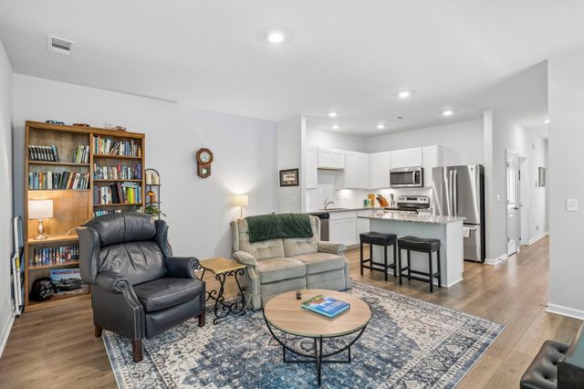1244 Mason Dl, Columbia, TN 38401