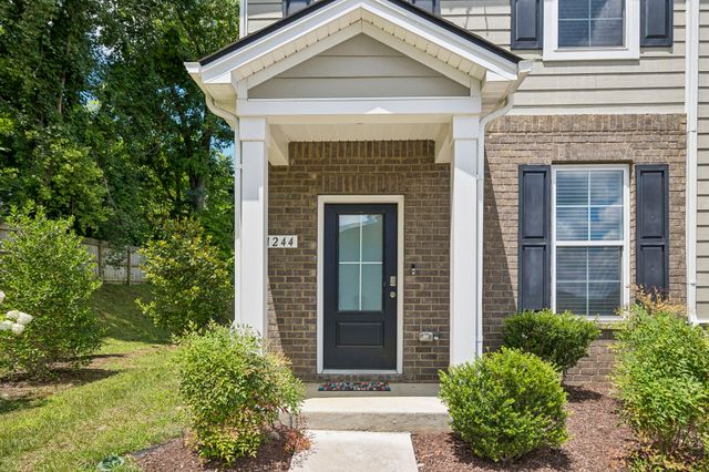 1244 Mason Dl, Columbia, TN 38401