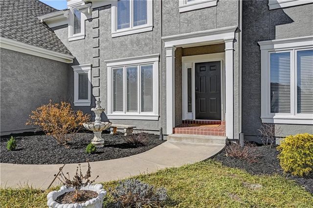 14708 Cedar Street, Leawood, KS 66224