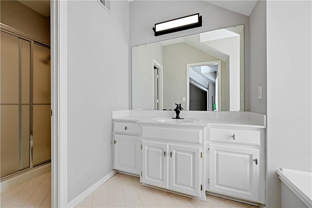 14708 Cedar Street, Leawood, KS 66224