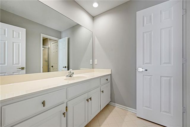 14708 Cedar Street, Leawood, KS 66224