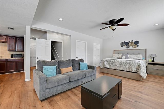 14708 Cedar Street, Leawood, KS 66224