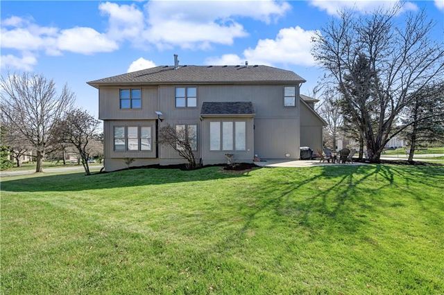 14708 Cedar Street, Leawood, KS 66224