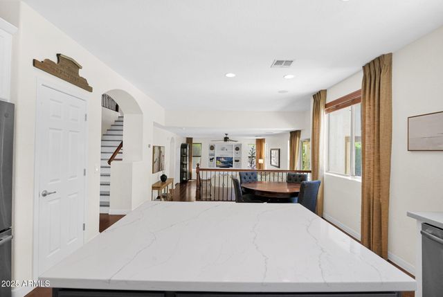 5046 W PARSONS Road, Phoenix, AZ 85083