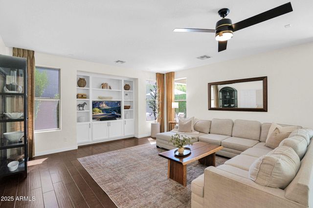 5046 W PARSONS Road, Phoenix, AZ 85083