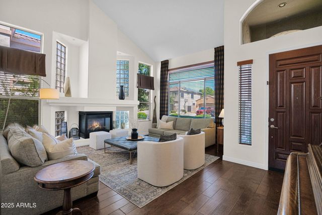 5046 W PARSONS Road, Phoenix, AZ 85083