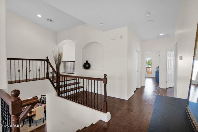 5046 W PARSONS Road, Phoenix, AZ 85083