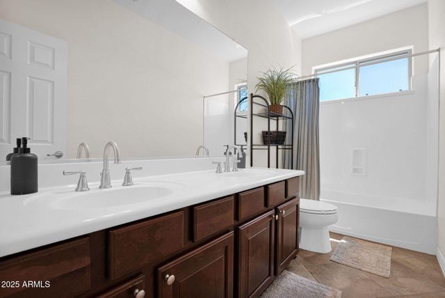 5046 W PARSONS Road, Phoenix, AZ 85083