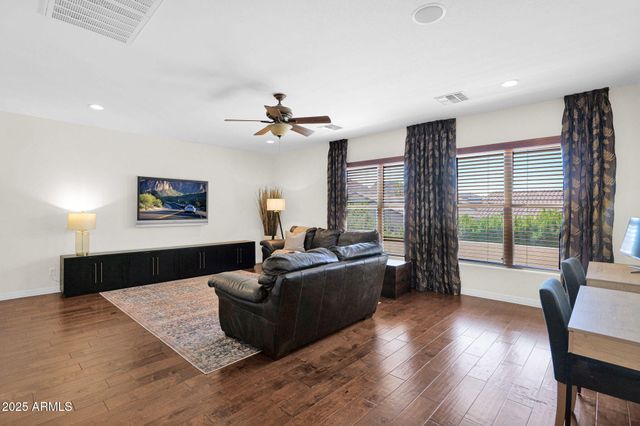 5046 W PARSONS Road, Phoenix, AZ 85083