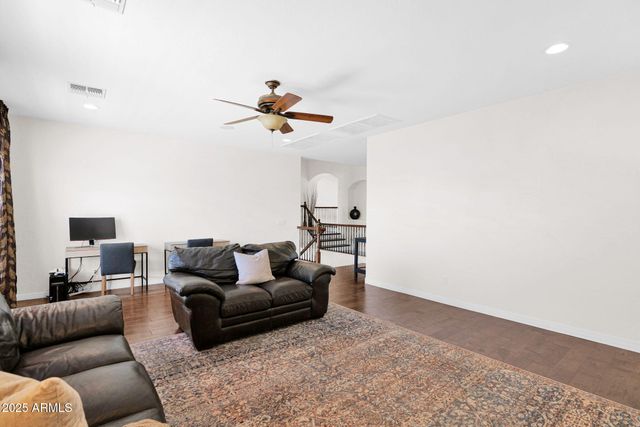 5046 W PARSONS Road, Phoenix, AZ 85083