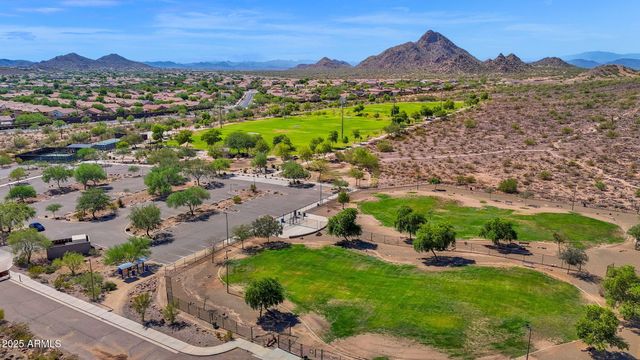 5046 W PARSONS Road, Phoenix, AZ 85083