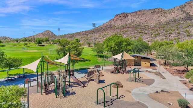 5046 W PARSONS Road, Phoenix, AZ 85083