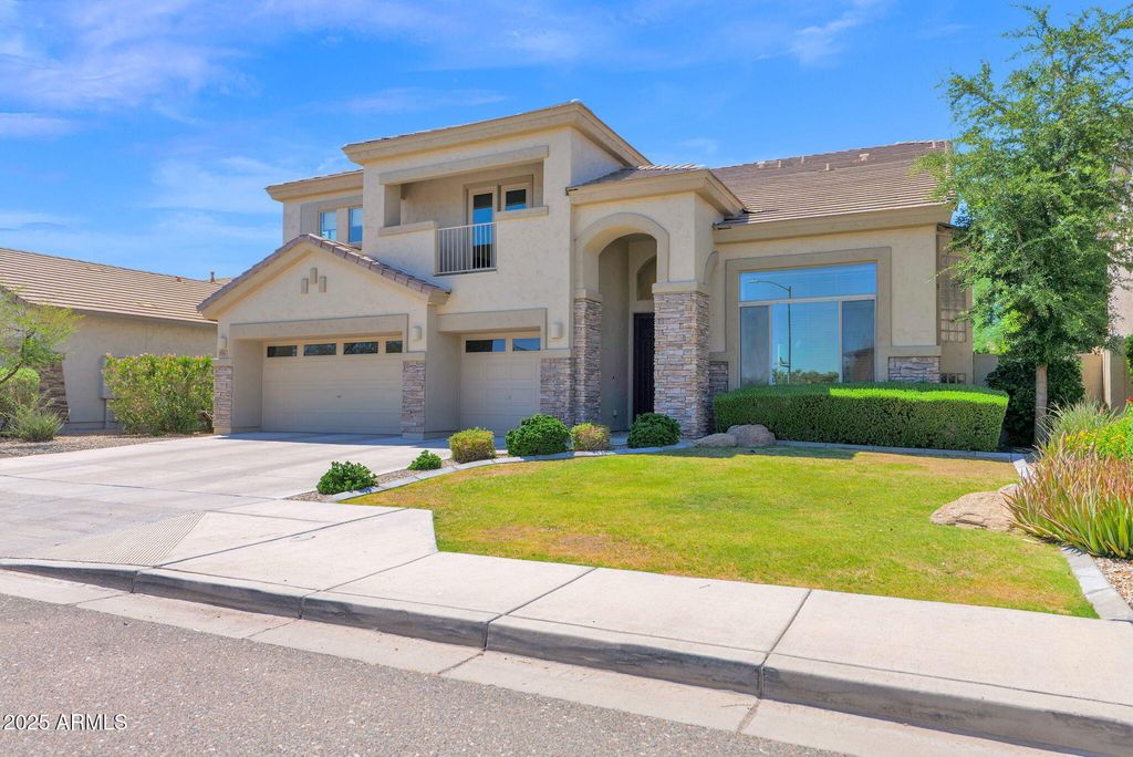 5046 W PARSONS Road, Phoenix, AZ 85083