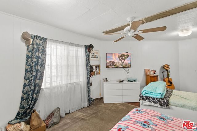 2124 W Manchester Avenue, Los Angeles, CA 90047