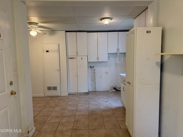 216 Deigle Drive, Toledo, OH 43615