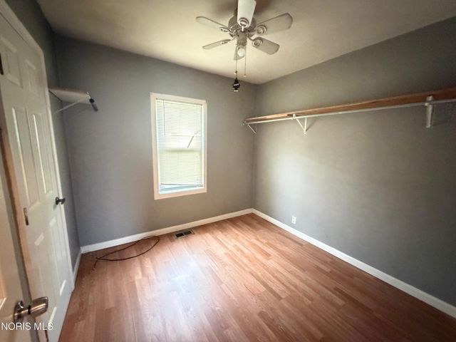 216 Deigle Drive, Toledo, OH 43615