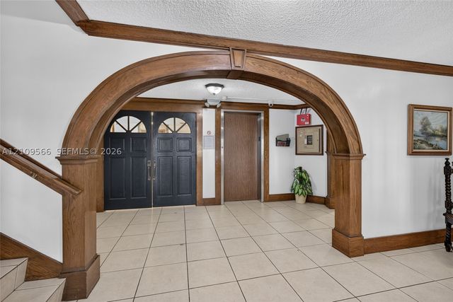 3730 Inverrary Dr 2J, Lauderhill, FL 33319