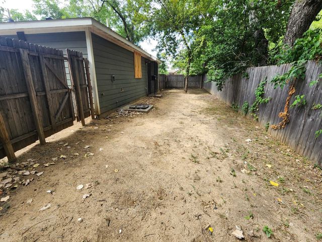 3803 Kenilworth Street, Dallas, TX 75210