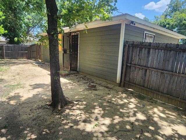 3803 Kenilworth Street, Dallas, TX 75210