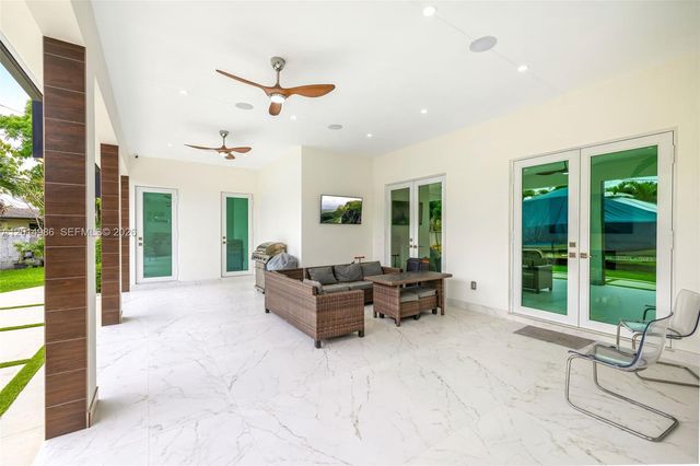 5815 SW 107th Pl, Miami, FL 33173
