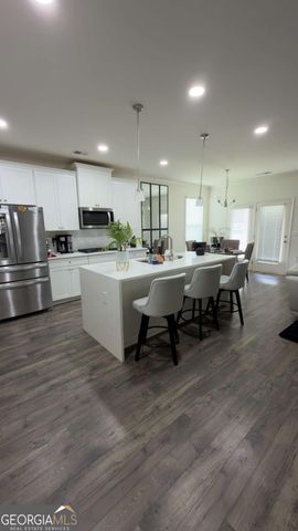 1070 Trident Maple, Lawrenceville, GA 30045