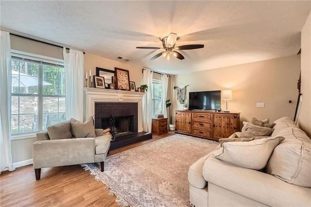 2400 Compton Place, Suwanee, GA 30024