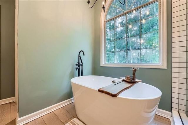 2400 Compton Place, Suwanee, GA 30024