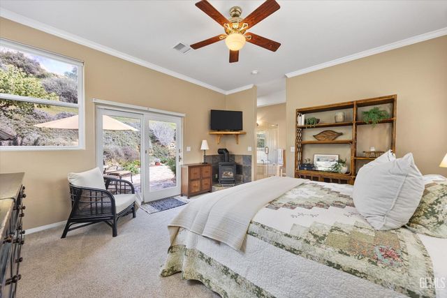 21805 Mountain Drive, Tehachapi, CA 93561