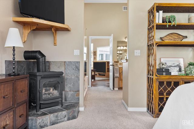 21805 Mountain Drive, Tehachapi, CA 93561