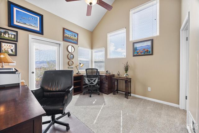 21805 Mountain Drive, Tehachapi, CA 93561