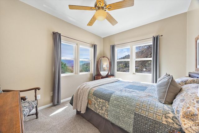 21805 Mountain Drive, Tehachapi, CA 93561