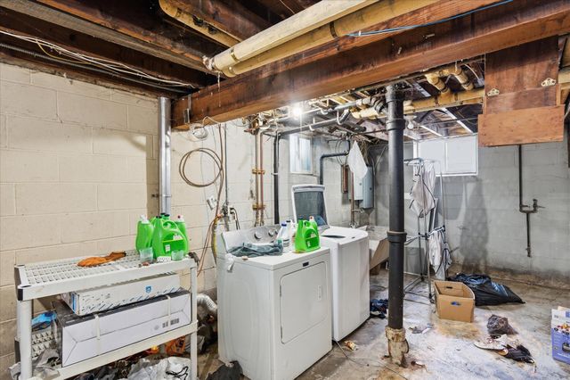 4165 Aldrich Avenue N, Minneapolis, MN 55412