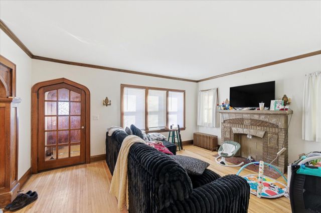 4165 Aldrich Avenue N, Minneapolis, MN 55412