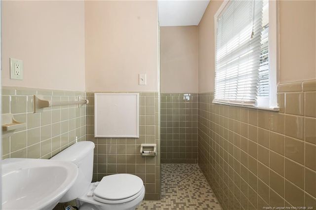 1001 Arberdale Drive, Fayetteville, NC 28304