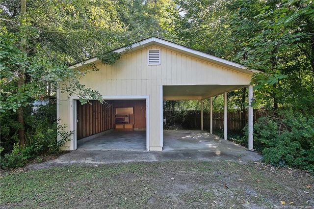 1001 Arberdale Drive, Fayetteville, NC 28304