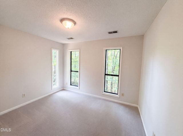 203 Laurie Lane, Cary, NC 27513
