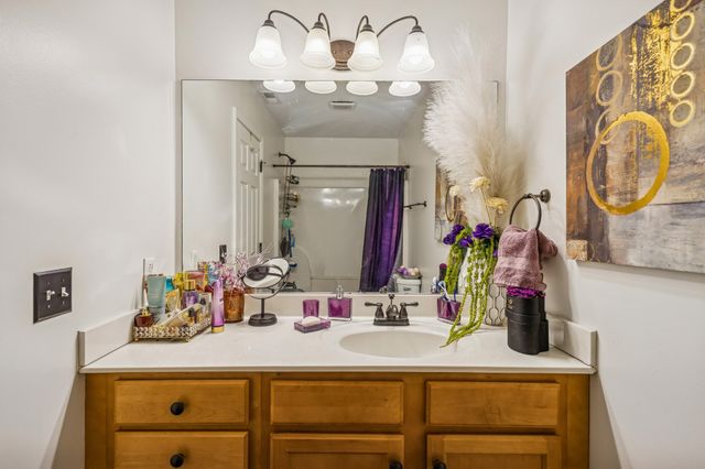 1939 Lombardia Ln, Madison, TN 37115